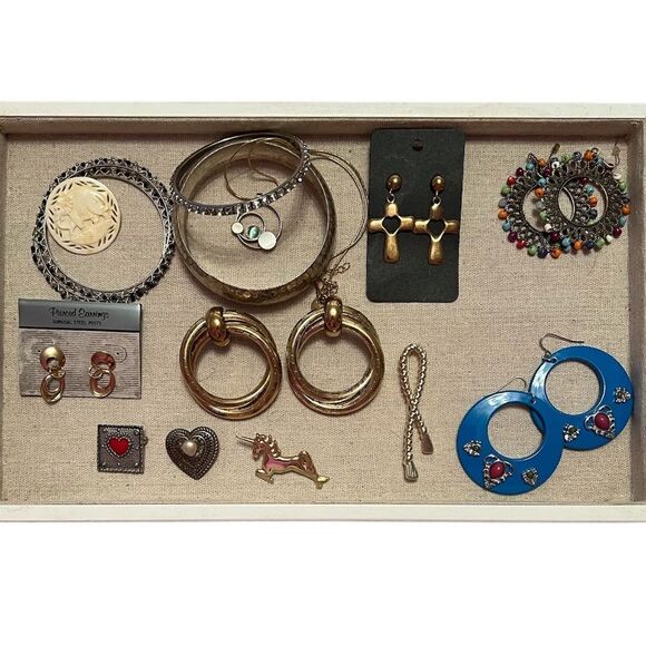 Jewelry - Vintage Jewelry Bundle Lot Bangles Earrings Brooches